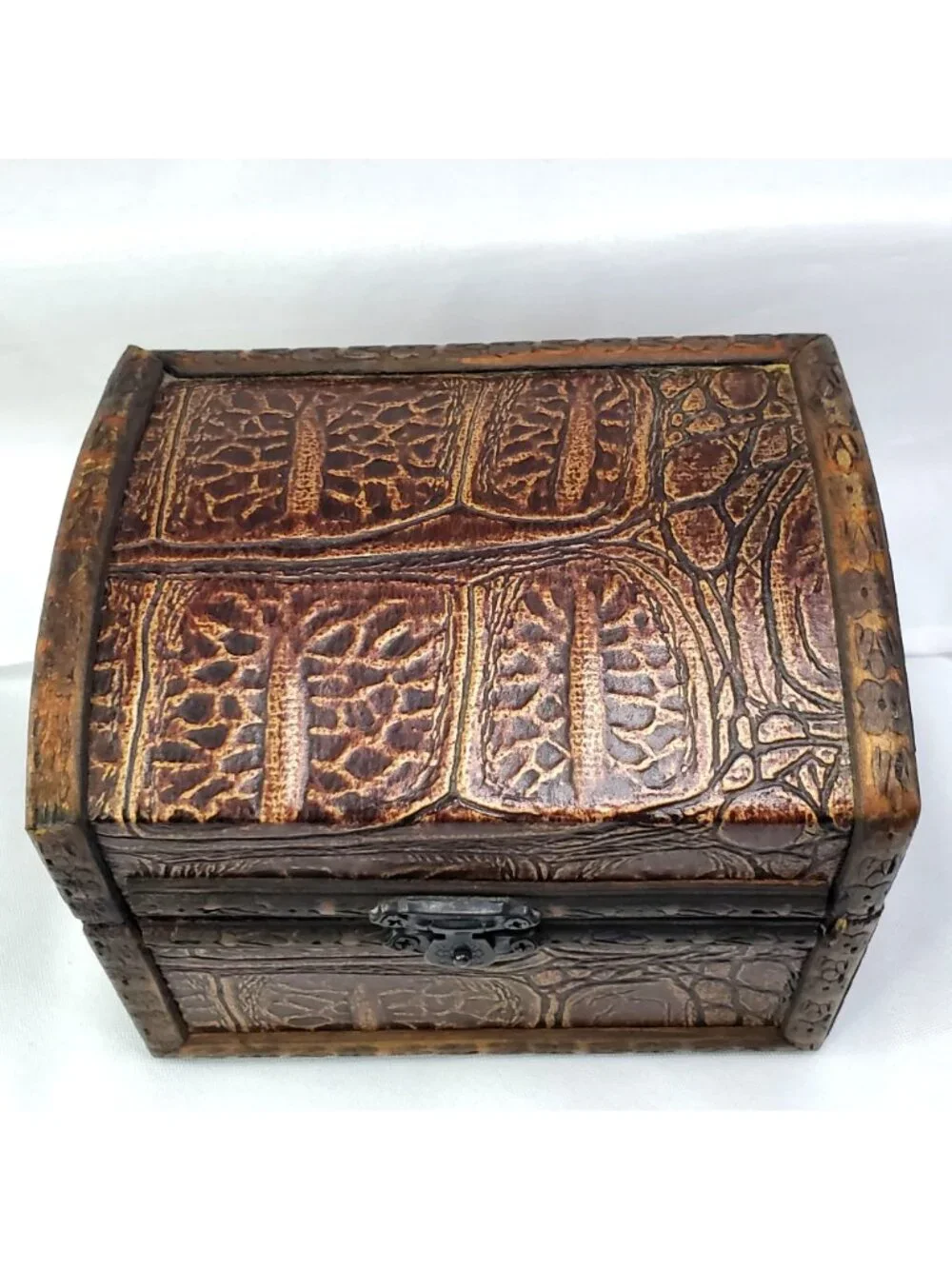 Vintage Wood & Faux Leather Carved Jewelry Treasure Chest Box With Metal Accents
